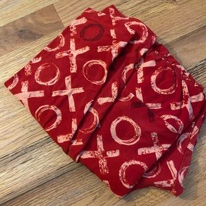 Valentines TC LulaRoe leggings